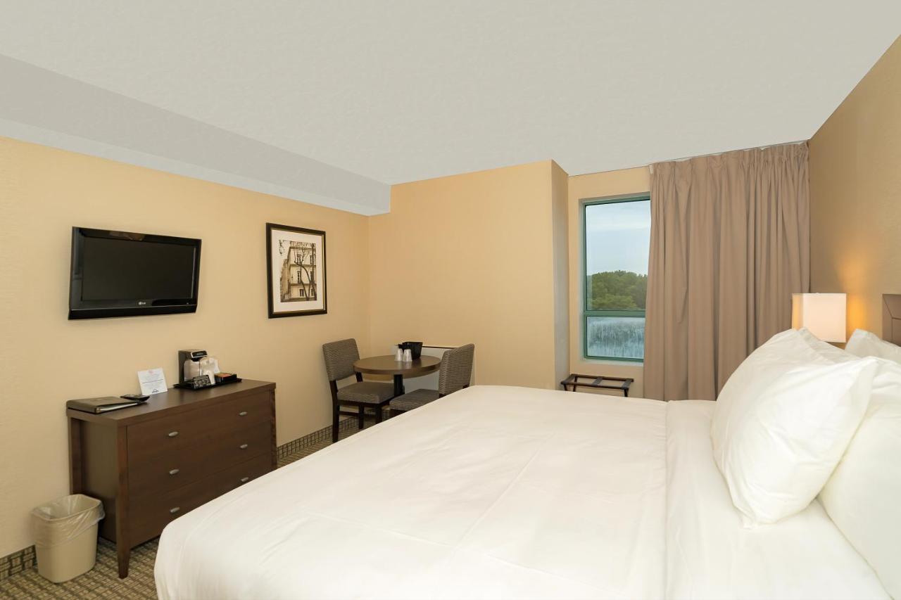 Days Inn By Wyndham Niagara Falls Lundys Lane 외부 사진