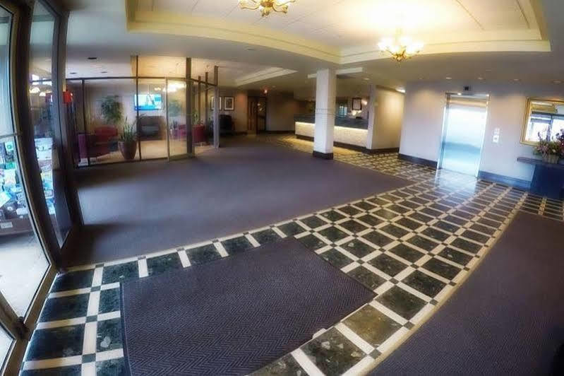 Days Inn By Wyndham Niagara Falls Lundys Lane 외부 사진